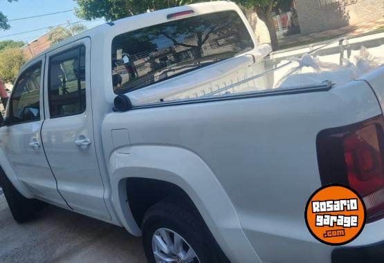 Camionetas - Volkswagen Amarok 2023 Diesel 17000Km - En Venta