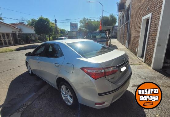 Autos - Toyota Corolla 2015 Nafta 80000Km - En Venta