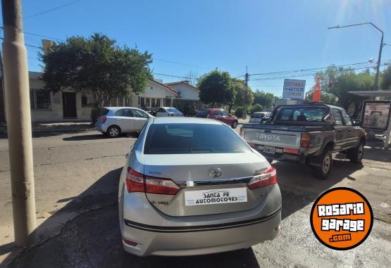 Autos - Toyota Corolla 2015 Nafta 80000Km - En Venta