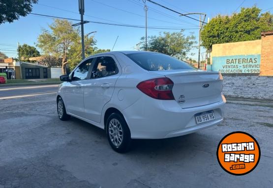 Autos - Ford ka SE sedn 2017 Nafta 85000Km - En Venta