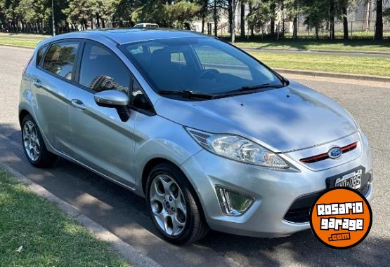 Autos - Ford fiesta 2012 Nafta 122700Km - En Venta