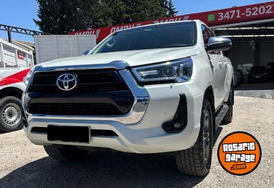 Camionetas - Toyota Hilux Srv 2021 Diesel 83000Km - En Venta