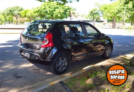 Autos - Renault Sandero 2010 Nafta 160000Km - En Venta