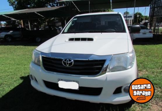 Camionetas - Toyota DX PACK 2.5TDI 4X2 D/C 2015 Diesel 199000Km - En Venta