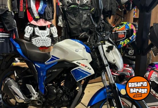 Motos - Suzuki gixxer 150 GSX 2018 Nafta 29919Km - En Venta