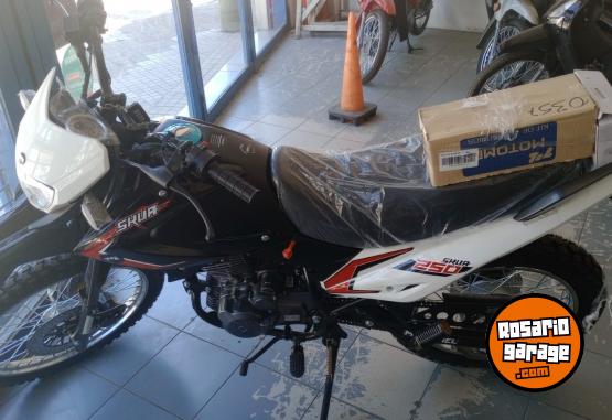 Motos - Motomel Skua 250 2024 Nafta 0Km - En Venta