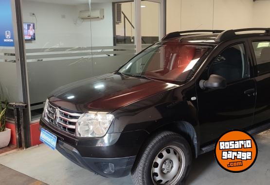 Autos - Renault DUSTER 1.6 CONFORT 4X2 2013 Nafta 141000Km - En Venta