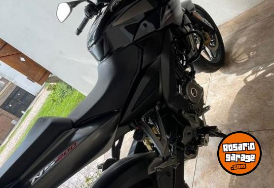 Motos - Bajaj Rouser NS200 2017 Nafta 33000Km - En Venta