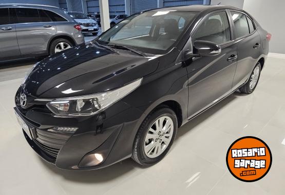 Autos - Toyota Yaris Xls Cvt 2019 Nafta 370Km - En Venta