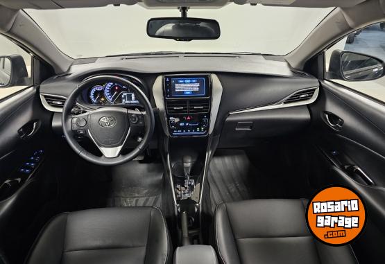 Autos - Toyota Yaris Xls Cvt 2019 Nafta 370Km - En Venta