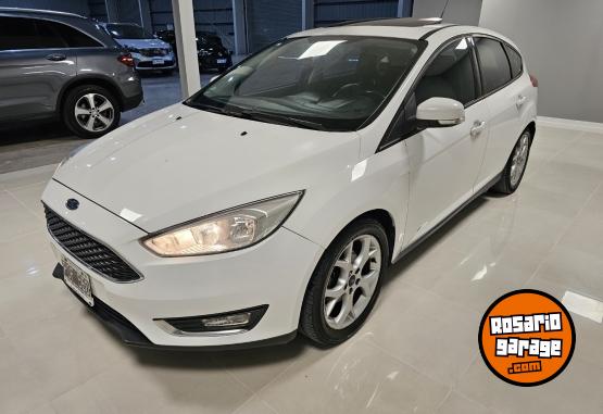 Autos - Ford Focus 2016 Nafta 130000Km - En Venta