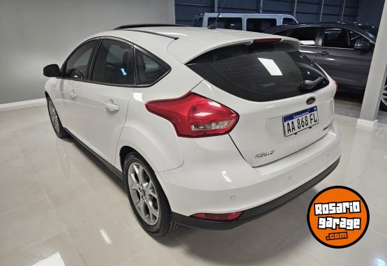 Autos - Ford Focus 2.0 SE PLUS 2016 Nafta 118000Km - En Venta