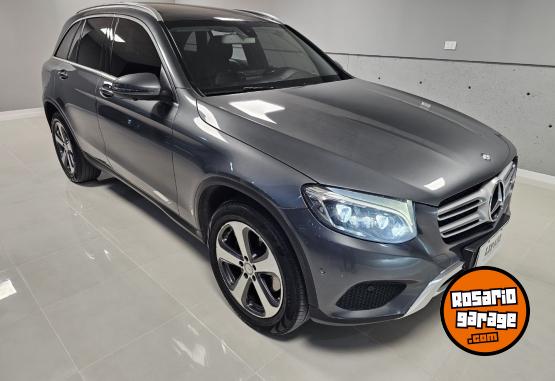 Camionetas - Mercedes Benz Glc300 4matic 2017 Nafta 120000Km - En Venta