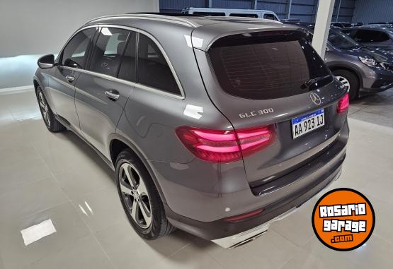 Camionetas - Mercedes Benz Glc300 4matic 2017 Nafta 120000Km - En Venta