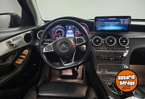 Camionetas - Mercedes Benz Glc300 4matic 2017 Nafta 120000Km - En Venta