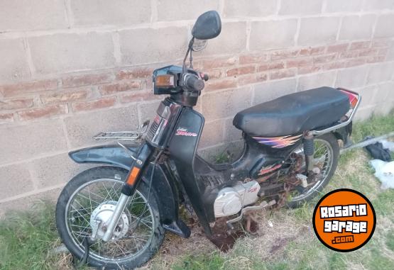 Motos - Suzuki RC  100 NEW  BRAVO 1998 Nafta 100000Km - En Venta