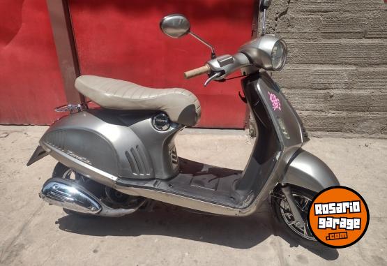 Motos - Zanella Styler prima 2019 Nafta 16450Km - En Venta