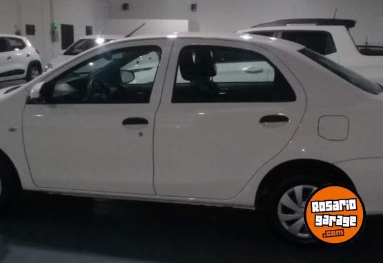 Autos - Toyota Etios 2019 Nafta 22000Km - En Venta