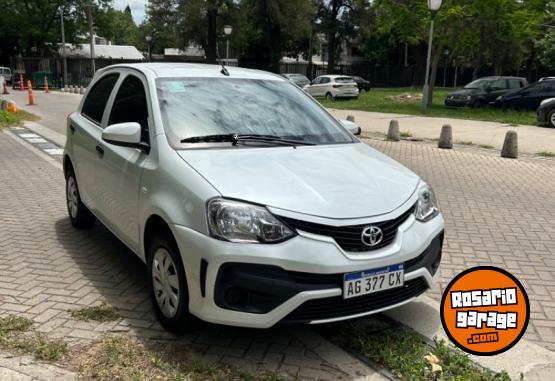 Autos - Toyota Toyota Etios 1.5 X 6mt My 2023 Nafta 10000Km - En Venta