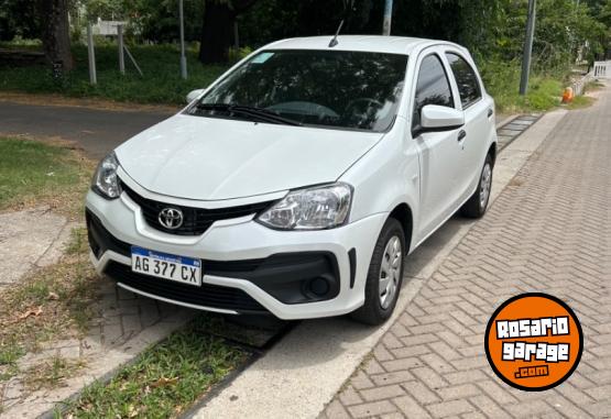 Autos - Toyota Toyota Etios 1.5 X 6mt My 2023 Nafta 10000Km - En Venta