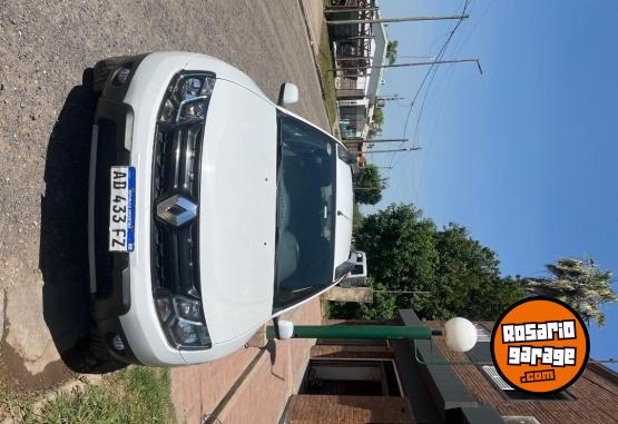 Camionetas - Renault Duster 2019 GNC 113000Km - En Venta