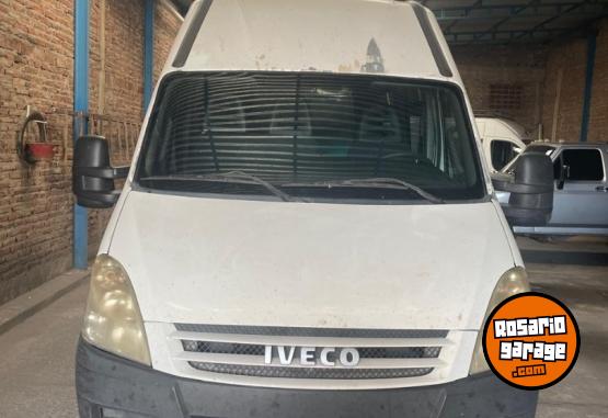 Utilitarios - Iveco iveco daily 2008 Diesel 363000Km - En Venta