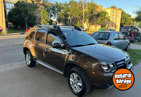 Camionetas - Renault Duster privileg motor 2.0 2017 Nafta 85000Km - En Venta