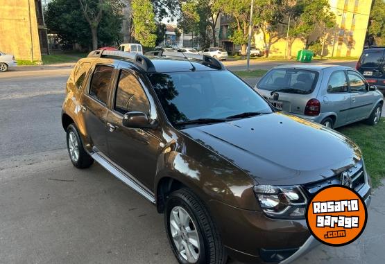 Camionetas - Renault Duster privileg motor 2.0 2017 Nafta 85000Km - En Venta