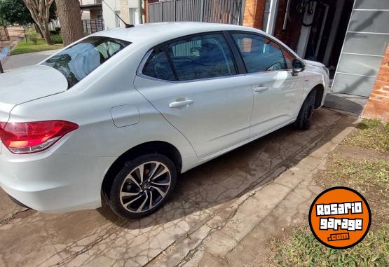 Autos - Citroen C4 lounge 2017 Nafta 46600Km - En Venta