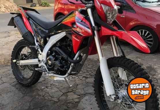 Motos - Guerrero Gxr 250 2023 Nafta 3500Km - En Venta