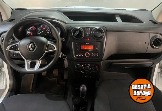 Utilitarios - Renault KANGOO II CONFORT 1 P 2022 Nafta 46985Km - En Venta