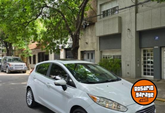 Autos - Ford Fiesta 2017 Nafta 94000Km - En Venta