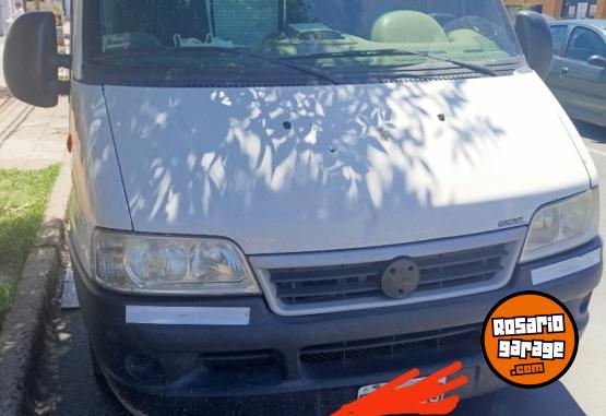 Utilitarios - Fiat Ducato 2012 Diesel 370000Km - En Venta