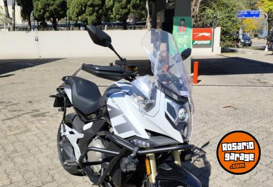 Motos - CF Mt 2022 Nafta 180000Km - En Venta