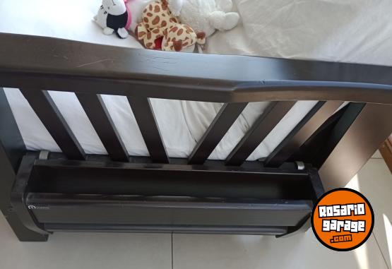 Hogar - Futn de 3 Cuerpos (Funciona como Cama)  Excelente Estado - En Venta