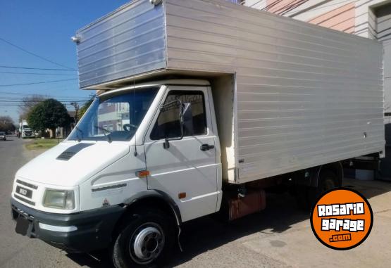 Camiones y Gras - IVECO DAILY 59-12 - En Venta