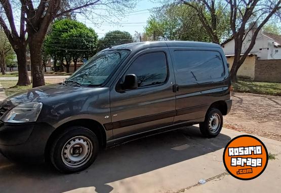 Camionetas - Peugeot Partner hdi Confort 2013 Diesel 149000Km - En Venta