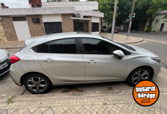 Autos - Chevrolet Cruze Premier 2022 Nafta 30000Km - En Venta