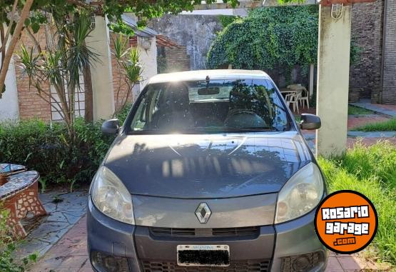 Autos - Renault Sandero 2013 Nafta 160000Km - En Venta