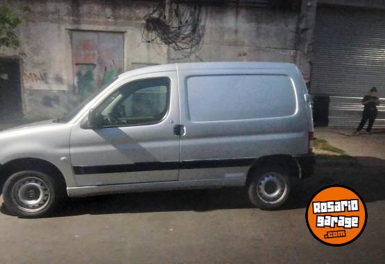 Utilitarios - Citroen Berlingo 2016 Diesel 220000Km - En Venta