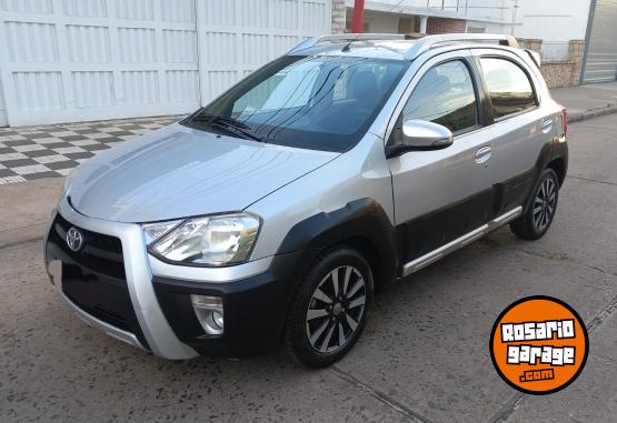 Autos - Toyota Etios 2015 Nafta  - En Venta