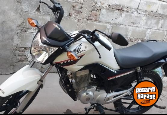 Motos - Honda Honda New titan 2021 Nafta 16000Km - En Venta