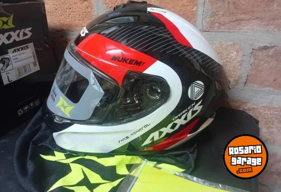 Accesorios para Motos - Camperas Stav y cascos Axxis - En Venta