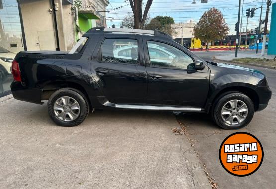 Autos - Renault DUSTER OROCH 2.0 PRIVILIG 2017 Nafta  - En Venta