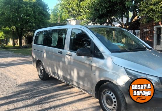 Utilitarios - Mercedes Benz Vito 2016 Diesel 278000Km - En Venta