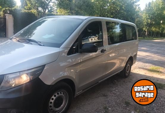 Utilitarios - Mercedes Benz Vito 2016 Diesel 278000Km - En Venta