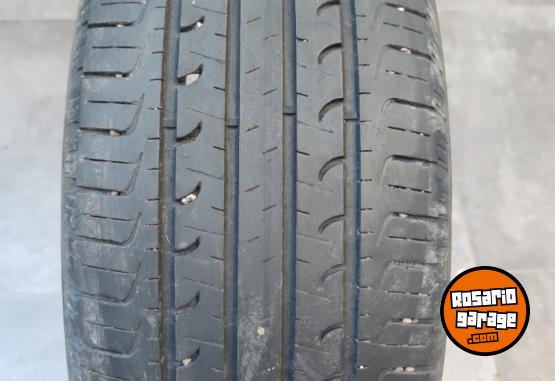 Accesorios para Autos - 215 55 17 *** 1 CUBIERTA GOODYEAR MUY BUENA $75.000. NO BAJO PRECIO - En Venta