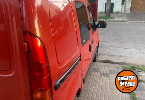 Utilitarios - Renault Kangoo 2011 GNC 216000Km - En Venta