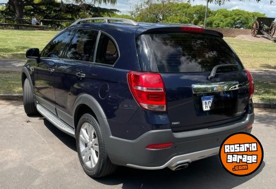 Camionetas - Chevrolet Captiva 2,2D LTZ / AT 4x4 2018 Diesel 89600Km - En Venta