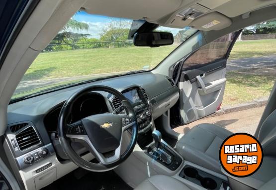 Camionetas - Chevrolet Captiva 2,2D LTZ / AT 4x4 2018 Diesel 89600Km - En Venta